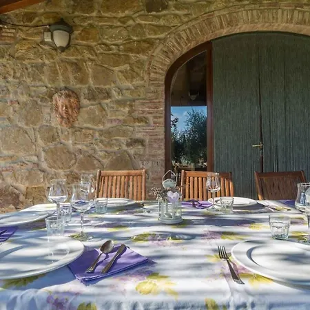 Enchanting Manor House With Ancient Look *